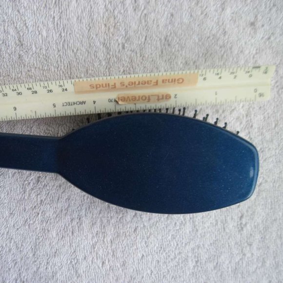 Goody Classic Smoothing Cushion Short to Mid Length Hair Brush 2000 USA Smoothes - Picture 15 of 16